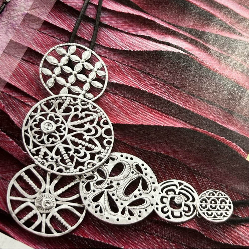 Silpada Filigree Art Necklace